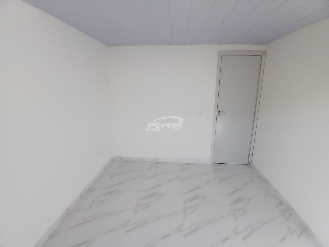 Casa para alugar com 3 quartos, 100m² - Foto 13