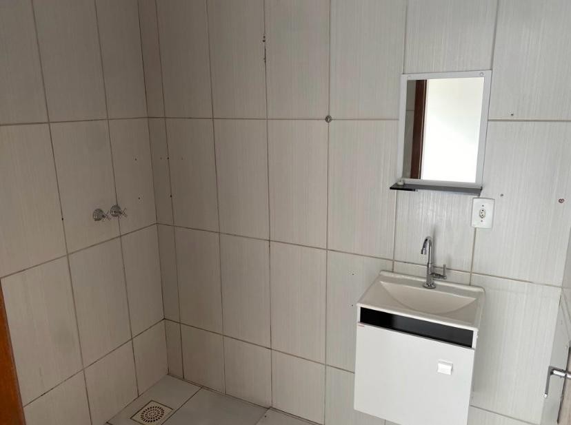 Casa à venda com 2 quartos, 62m² - Foto 18