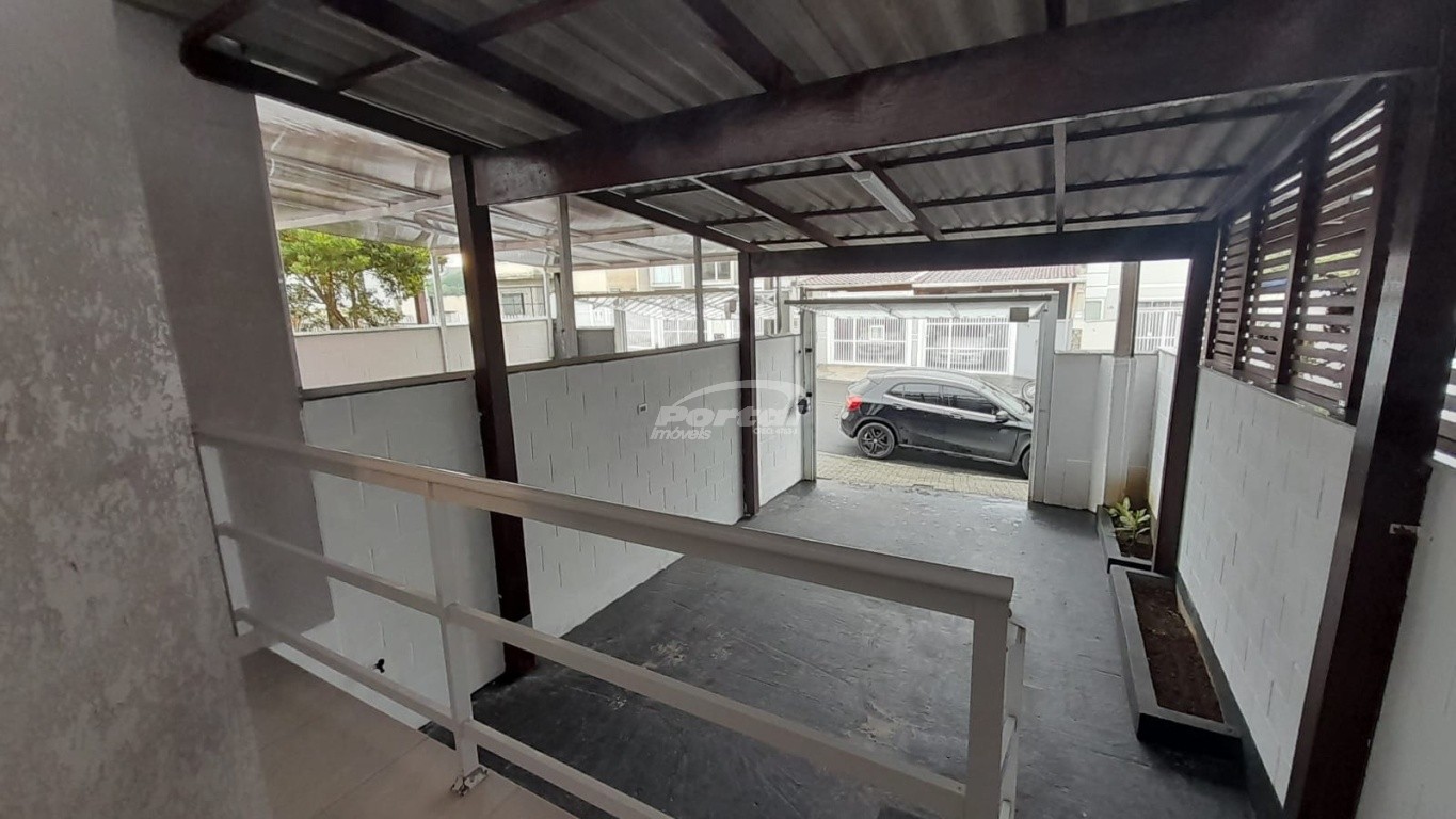 Casa para alugar com 2 quartos, 80m² - Foto 2