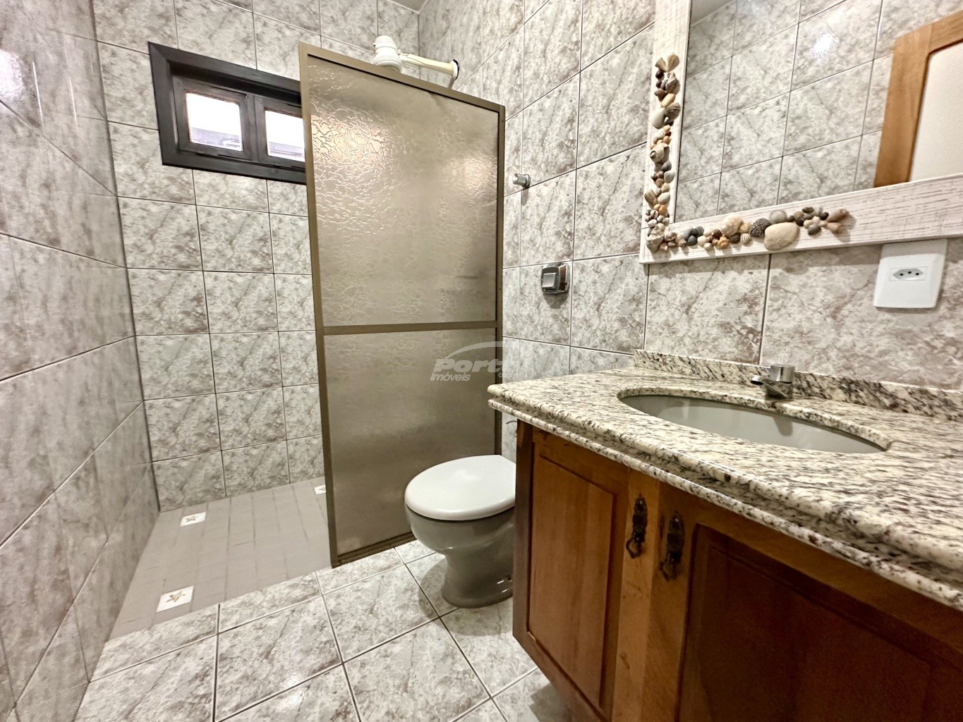 Casa à venda com 6 quartos, 350m² - Foto 6