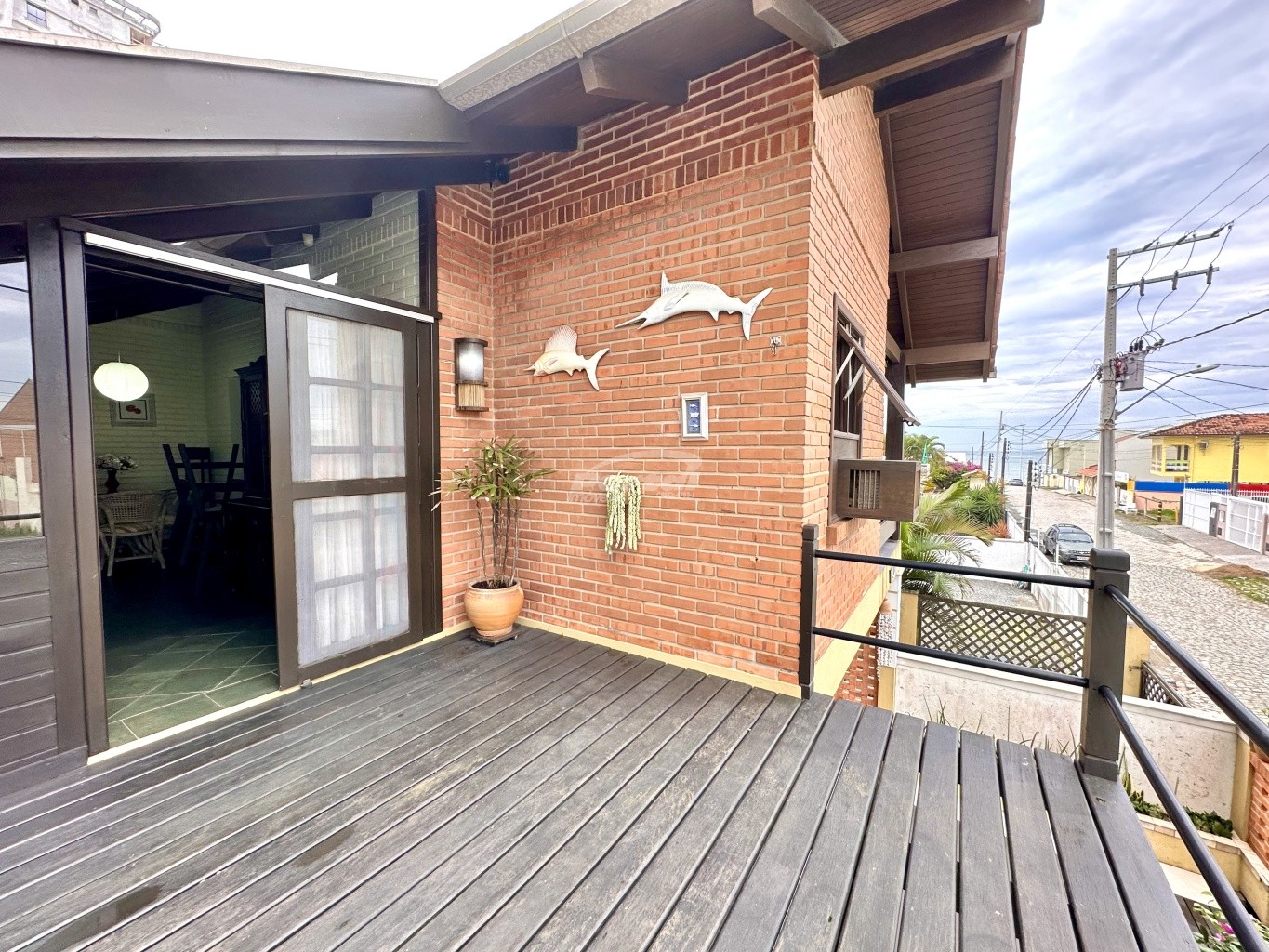 Casa à venda com 6 quartos, 350m² - Foto 11