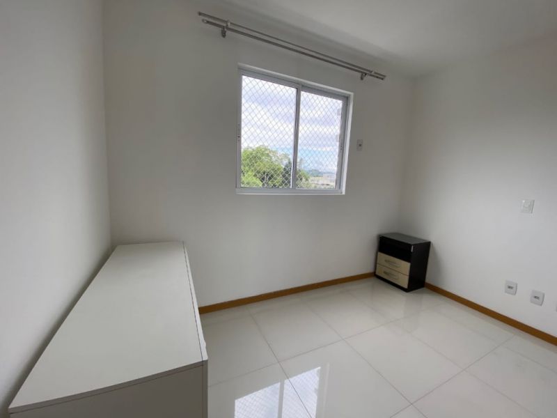 Apartamento à venda com 3 quartos, 75m² - Foto 20