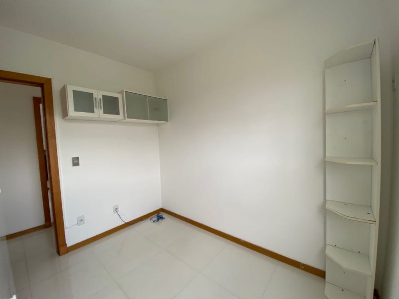 Apartamento à venda com 3 quartos, 75m² - Foto 21