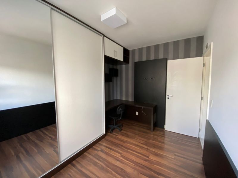 Apartamento à venda com 3 quartos, 121m² - Foto 23