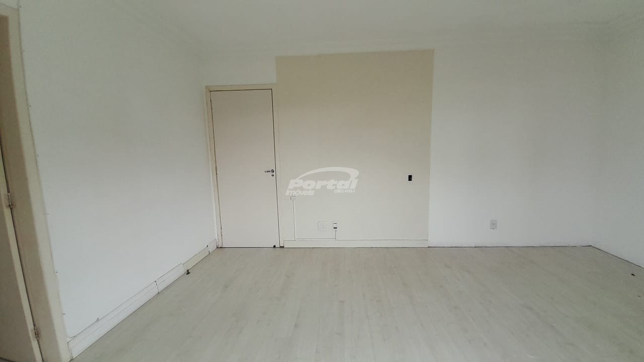 Apartamento para alugar com 3 quartos, 200m² - Foto 21