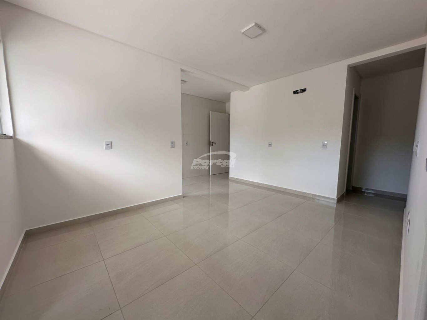 Apartamento para alugar com 2 quartos, 65m² - Foto 3