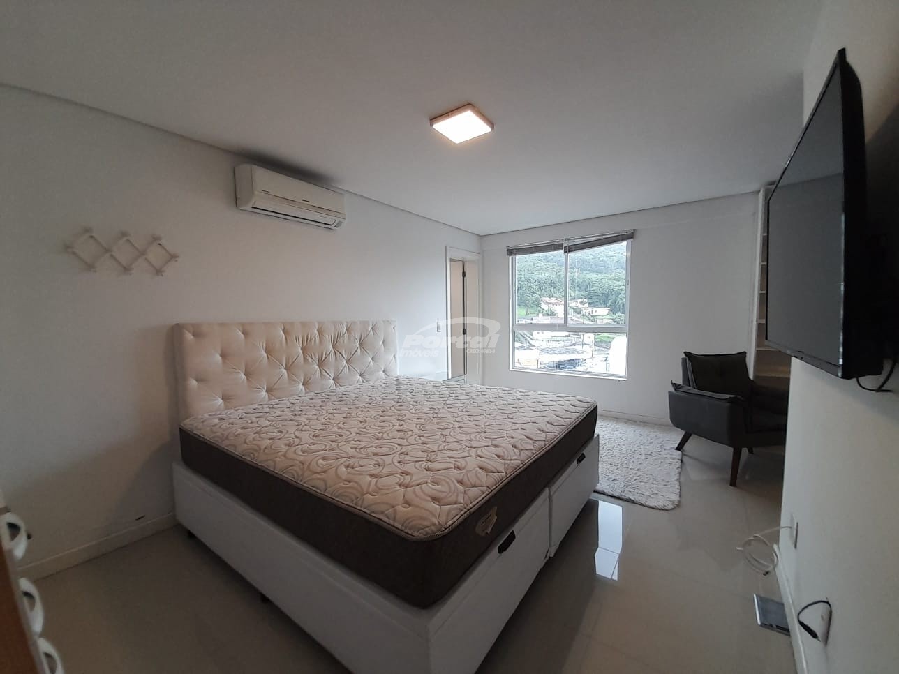 Apartamento para alugar com 1 quarto, 55m² - Foto 11