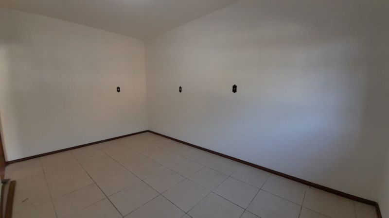 Casa à venda com 3 quartos, 152m² - Foto 10