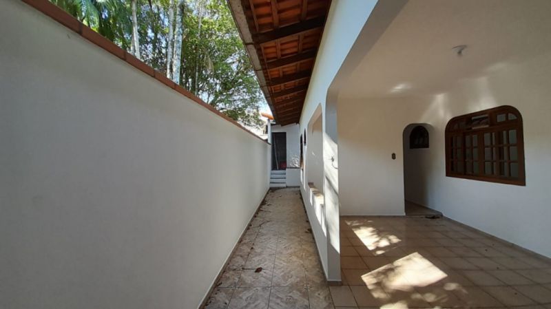 Casa à venda com 3 quartos, 152m² - Foto 24