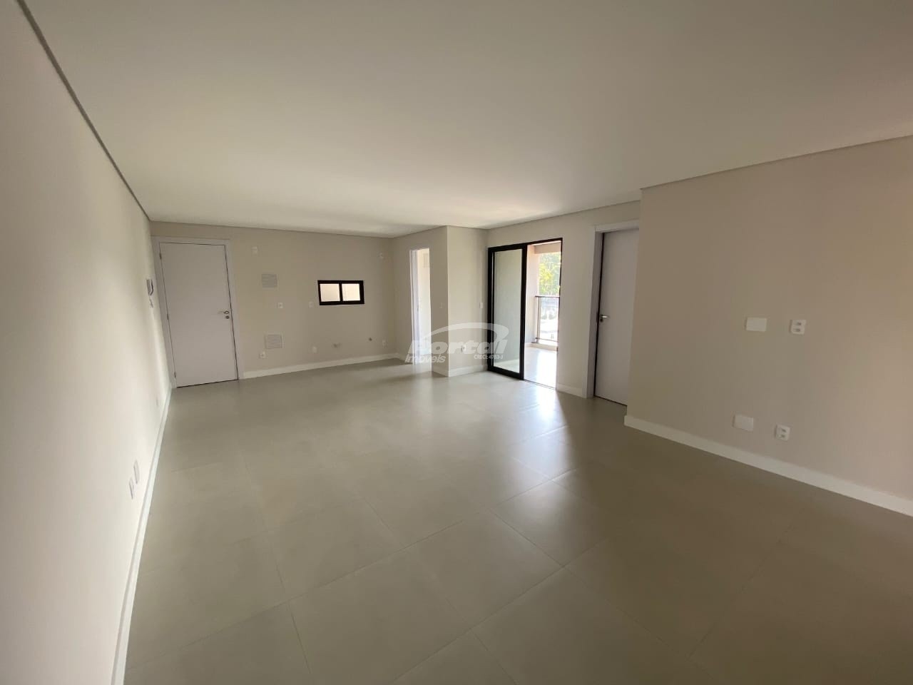 Apartamento à venda com 2 quartos, 82m² - Foto 12