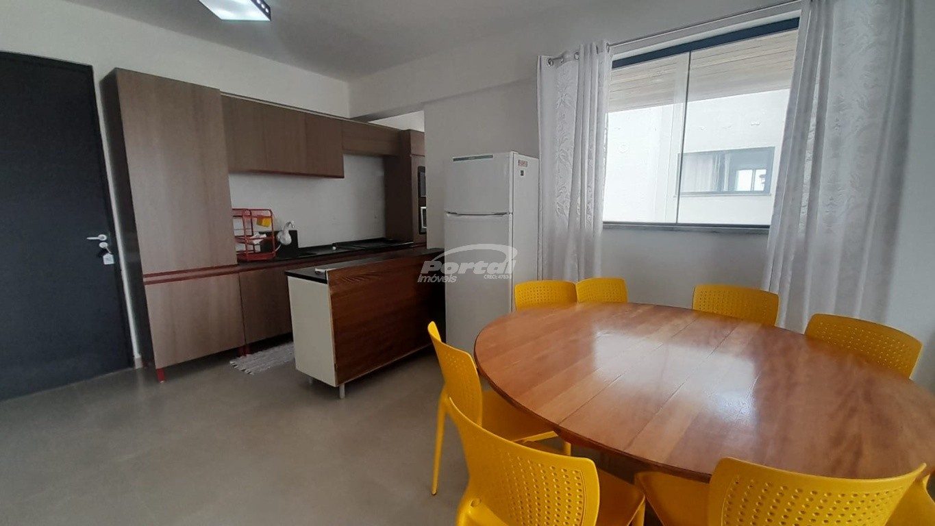 Apartamento para alugar com 2 quartos, 1m² - Foto 9