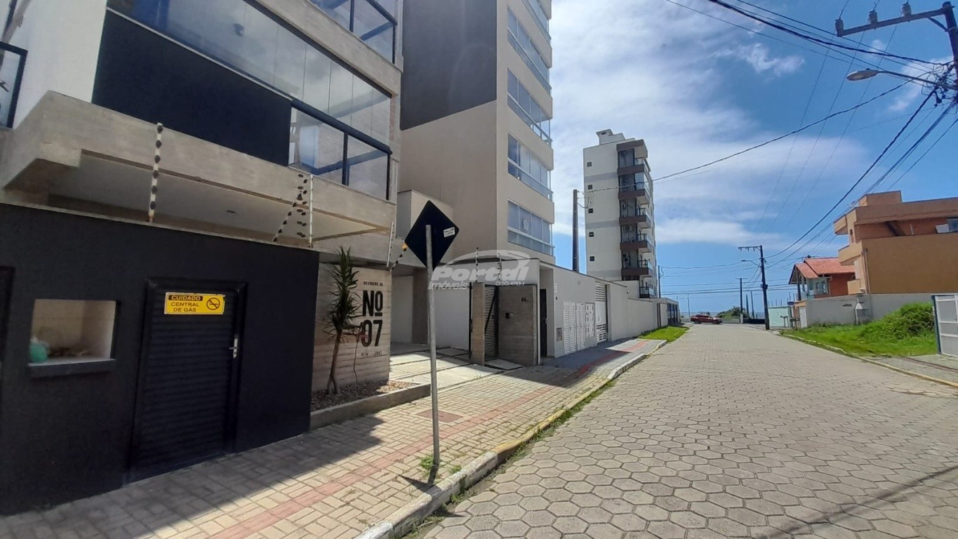 Apartamento para alugar com 2 quartos, 1m² - Foto 2