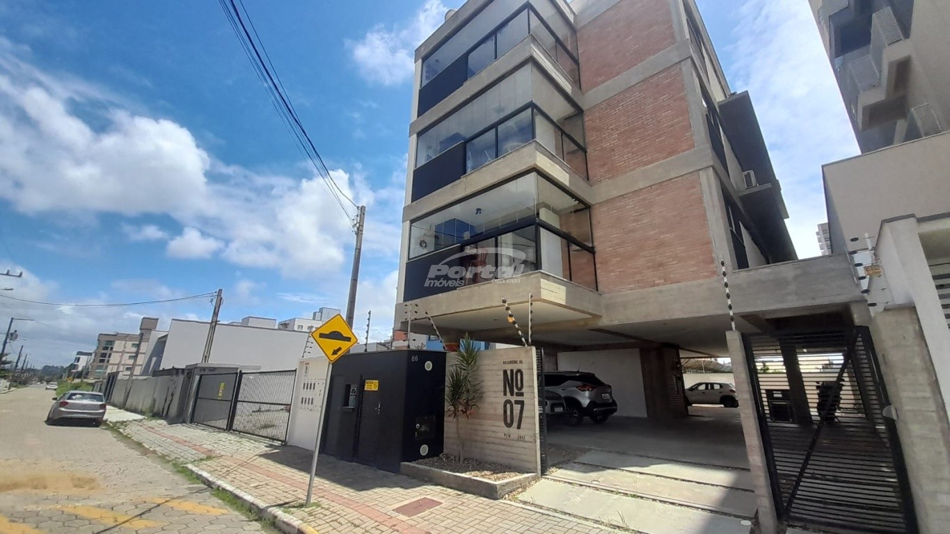 Apartamento para alugar com 2 quartos, 1m² - Foto 1