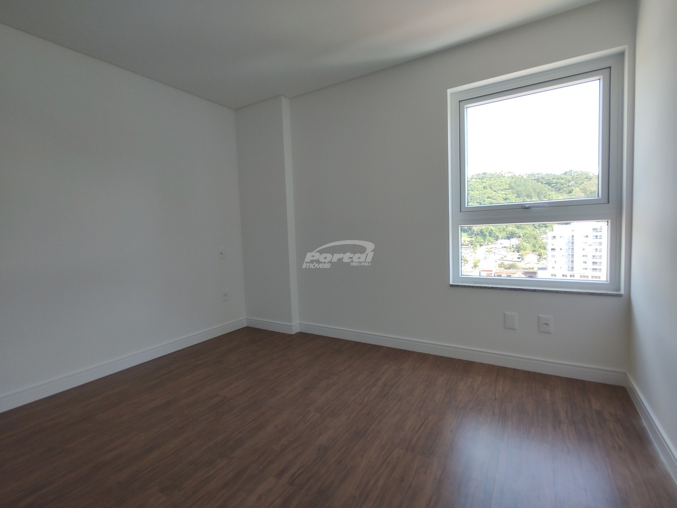 Apartamento à venda com 2 quartos, 76m² - Foto 14