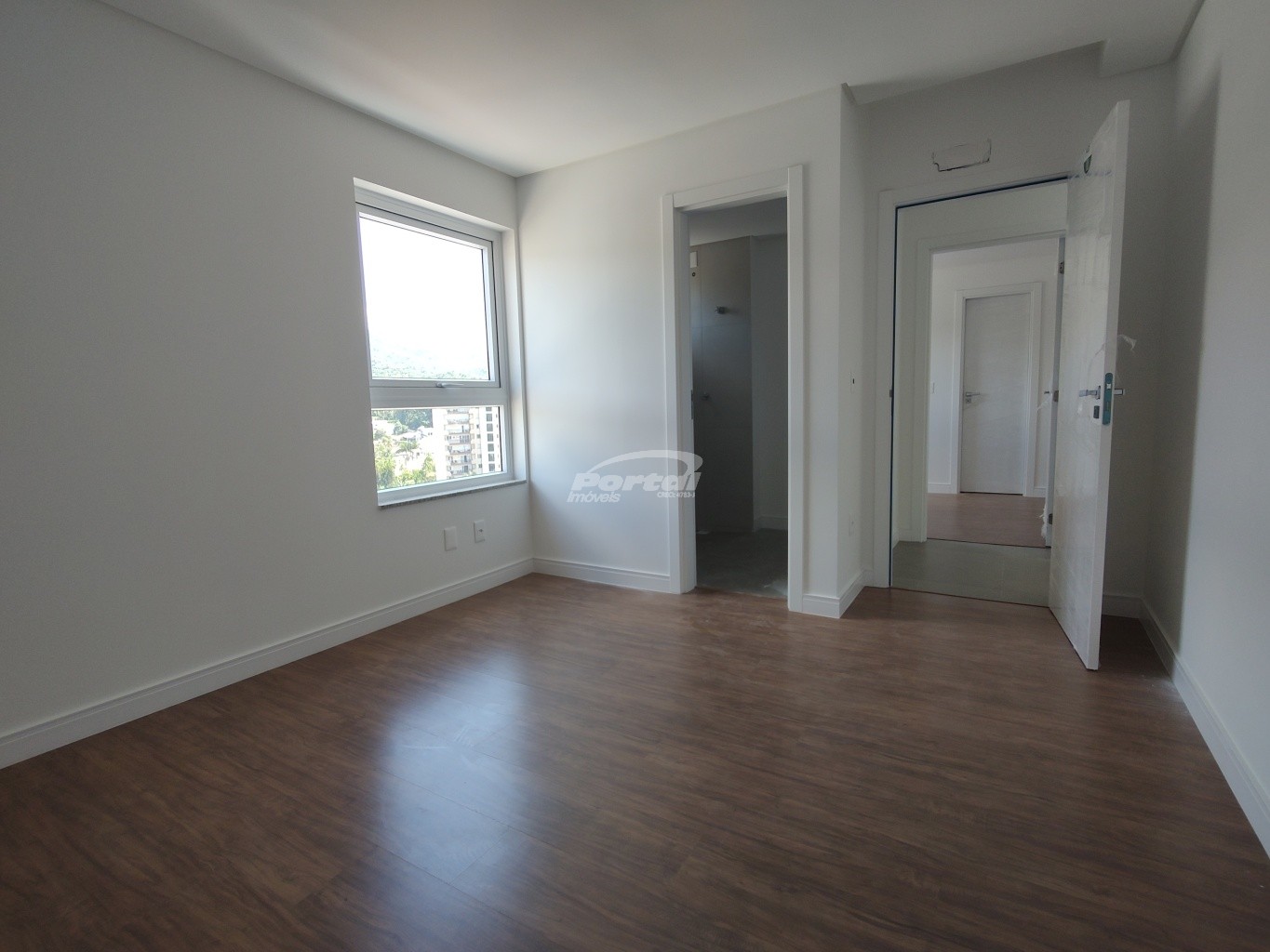 Apartamento à venda com 2 quartos, 76m² - Foto 15