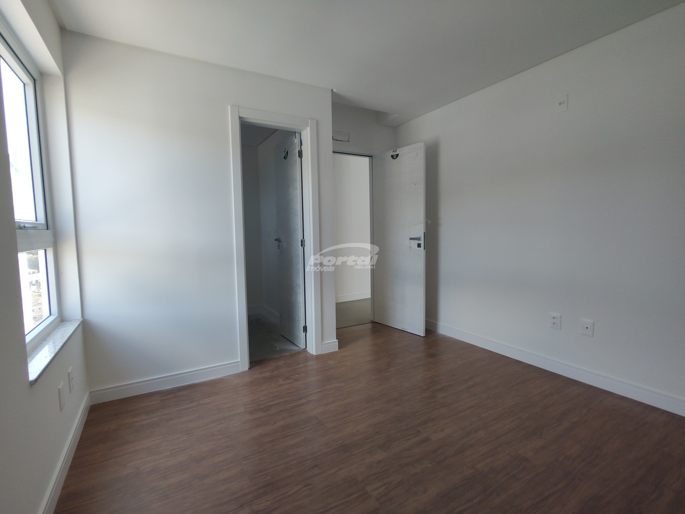 Apartamento à venda com 2 quartos, 76m² - Foto 16