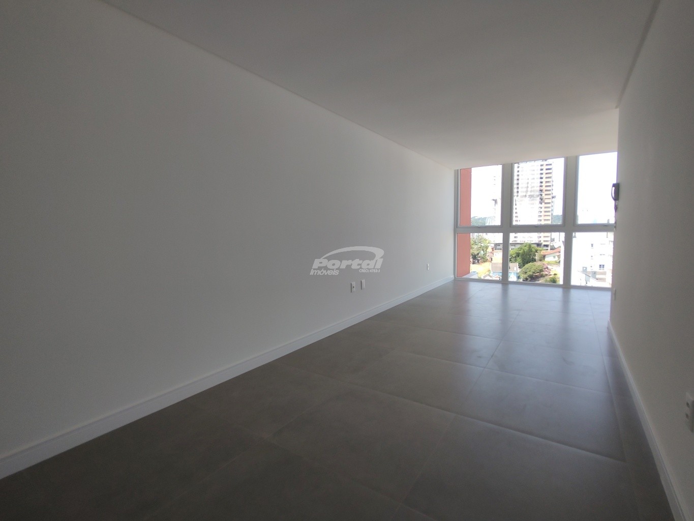 Apartamento à venda com 2 quartos, 76m² - Foto 8