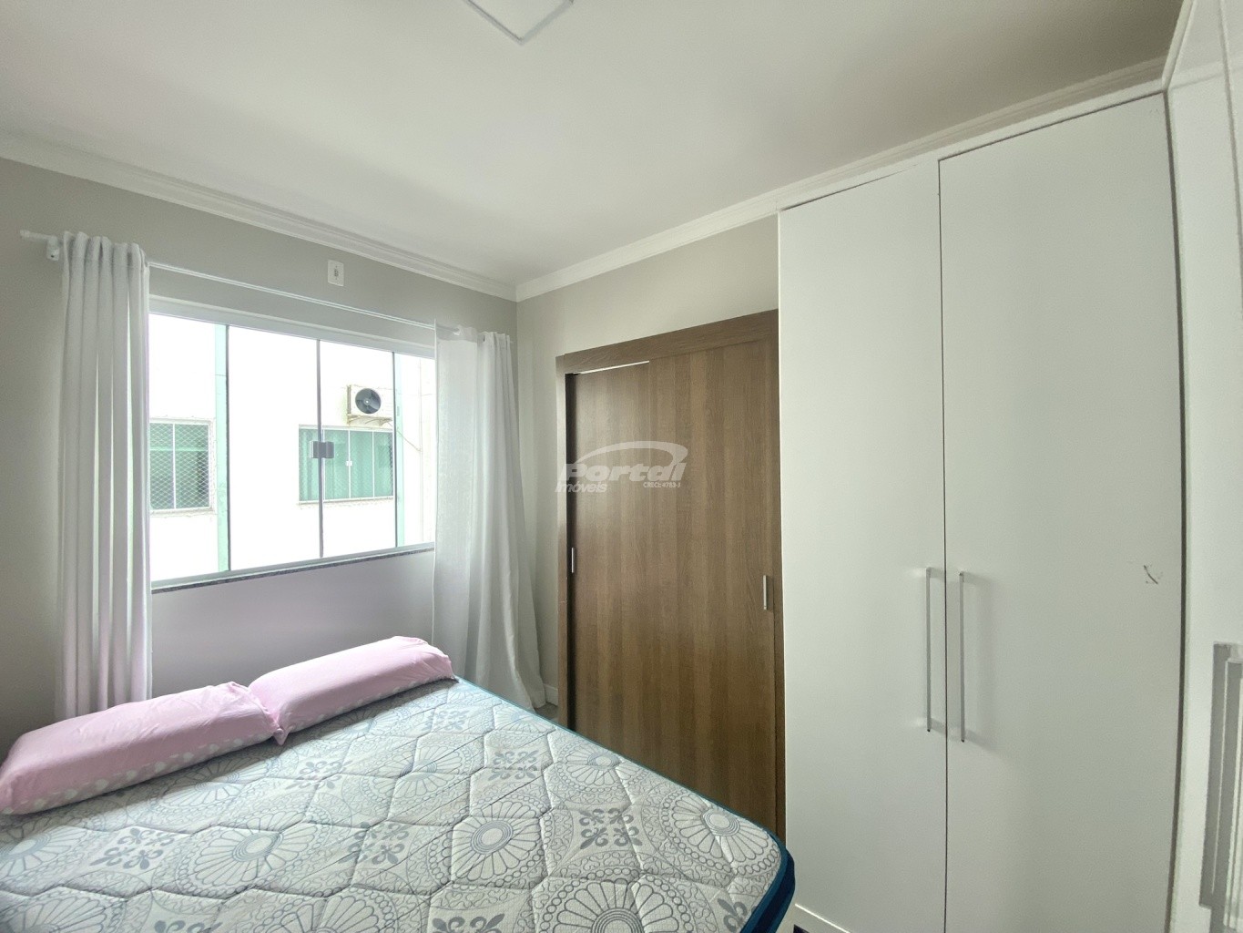 Apartamento à venda com 2 quartos, 73m² - Foto 9