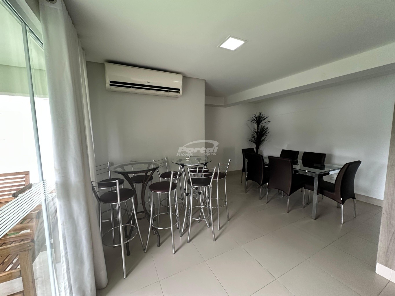 Apartamento à venda com 2 quartos, 77m² - Foto 5