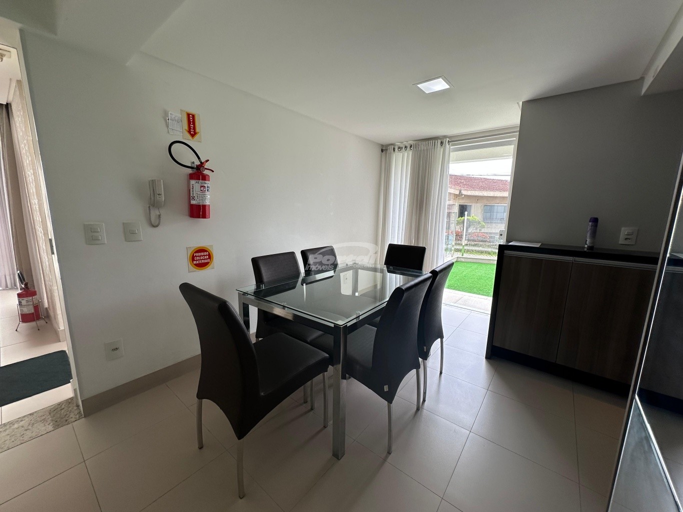 Apartamento à venda com 2 quartos, 77m² - Foto 8