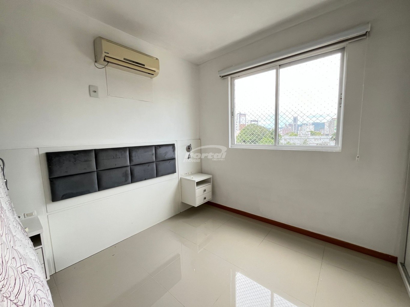 Apartamento para alugar com 2 quartos, 89m² - Foto 17