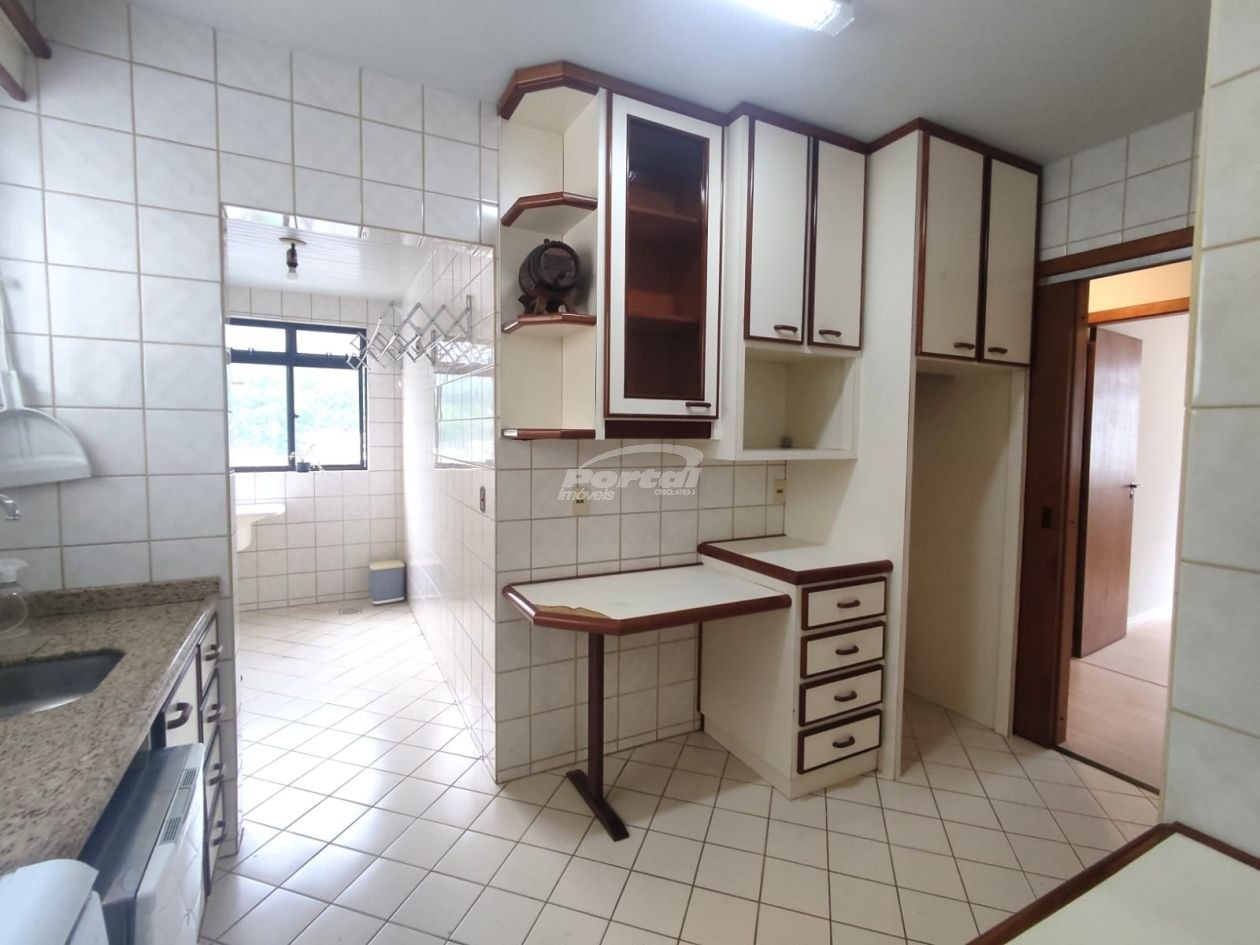 Apartamento à venda com 3 quartos, 85m² - Foto 15