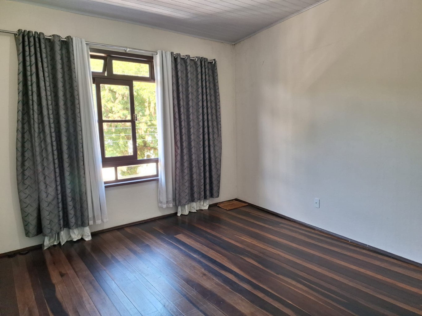 Casa para alugar com 4 quartos, 188m² - Foto 19