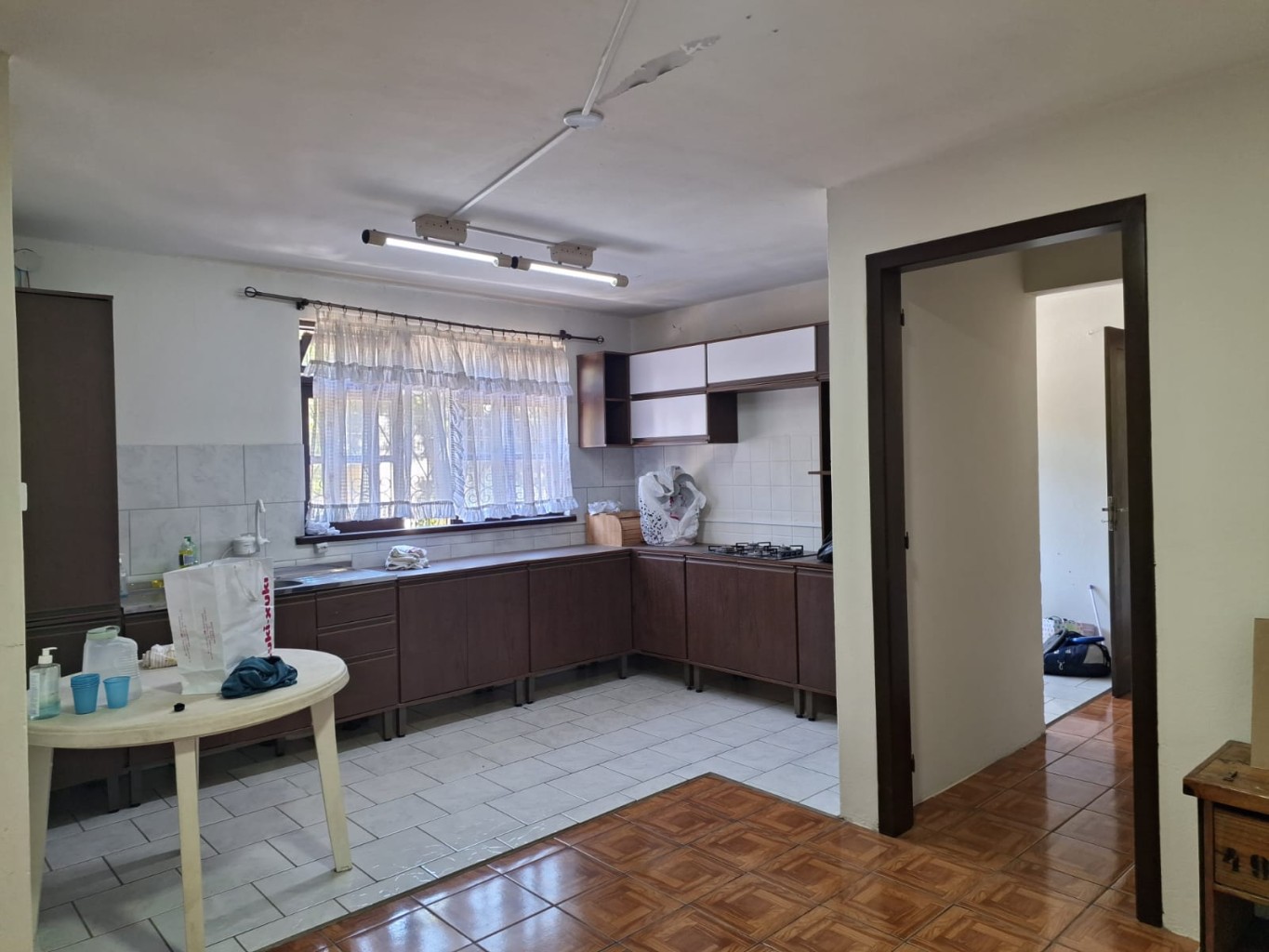 Casa para alugar com 4 quartos, 188m² - Foto 10