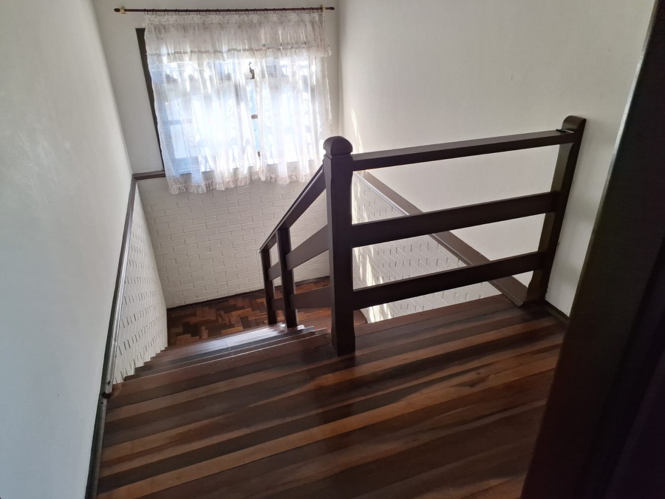 Casa para alugar com 4 quartos, 188m² - Foto 12