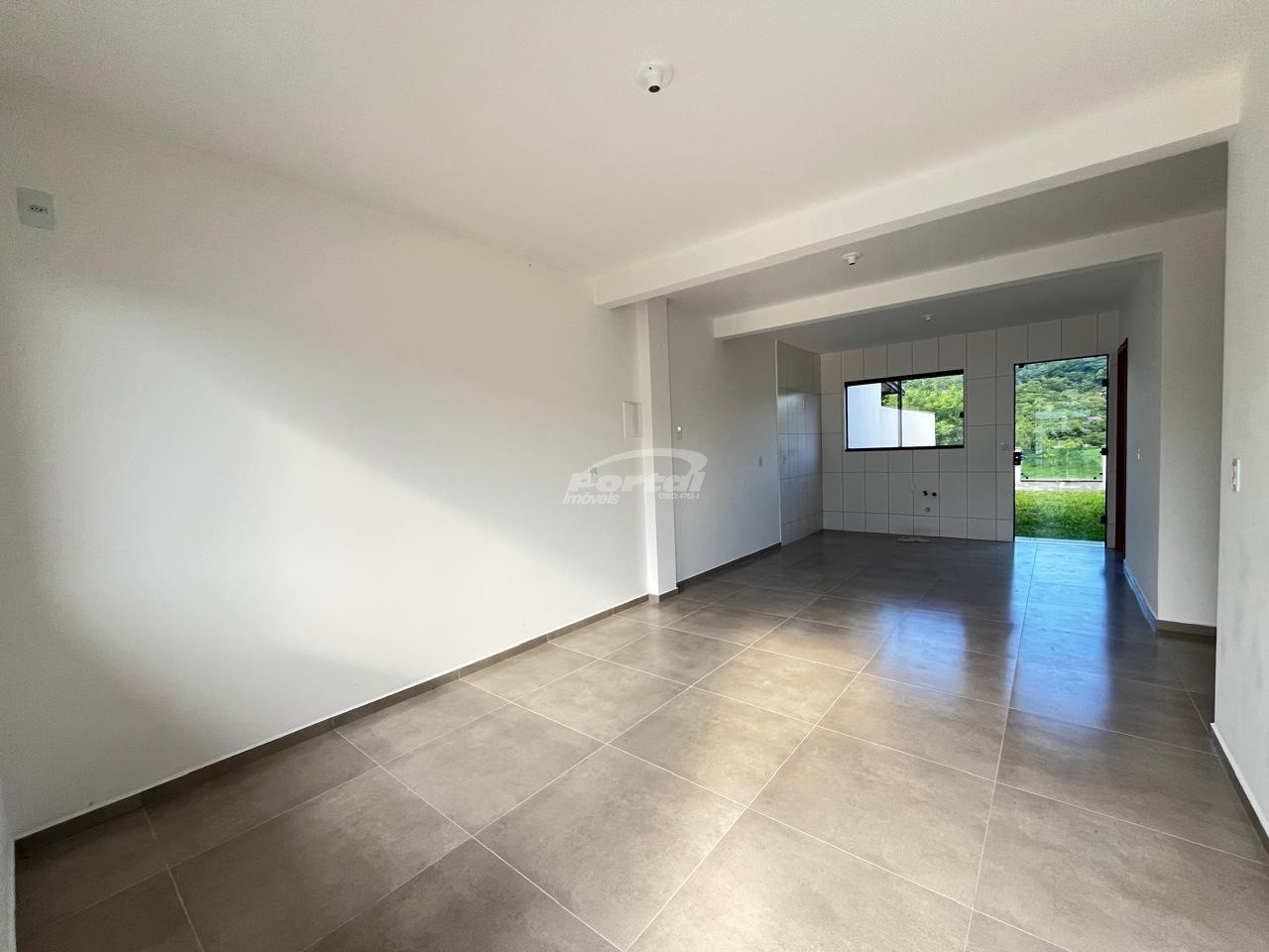 Casa para alugar com 4 quartos, 98m² - Foto 5