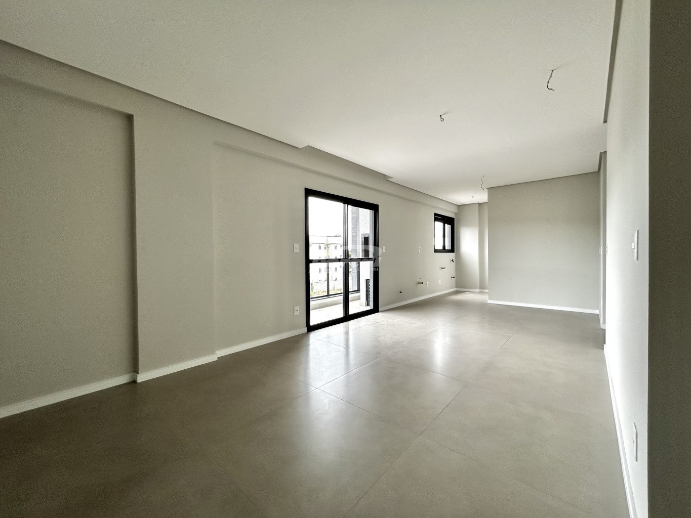 Apartamento para alugar com 2 quartos, 72m² - Foto 3