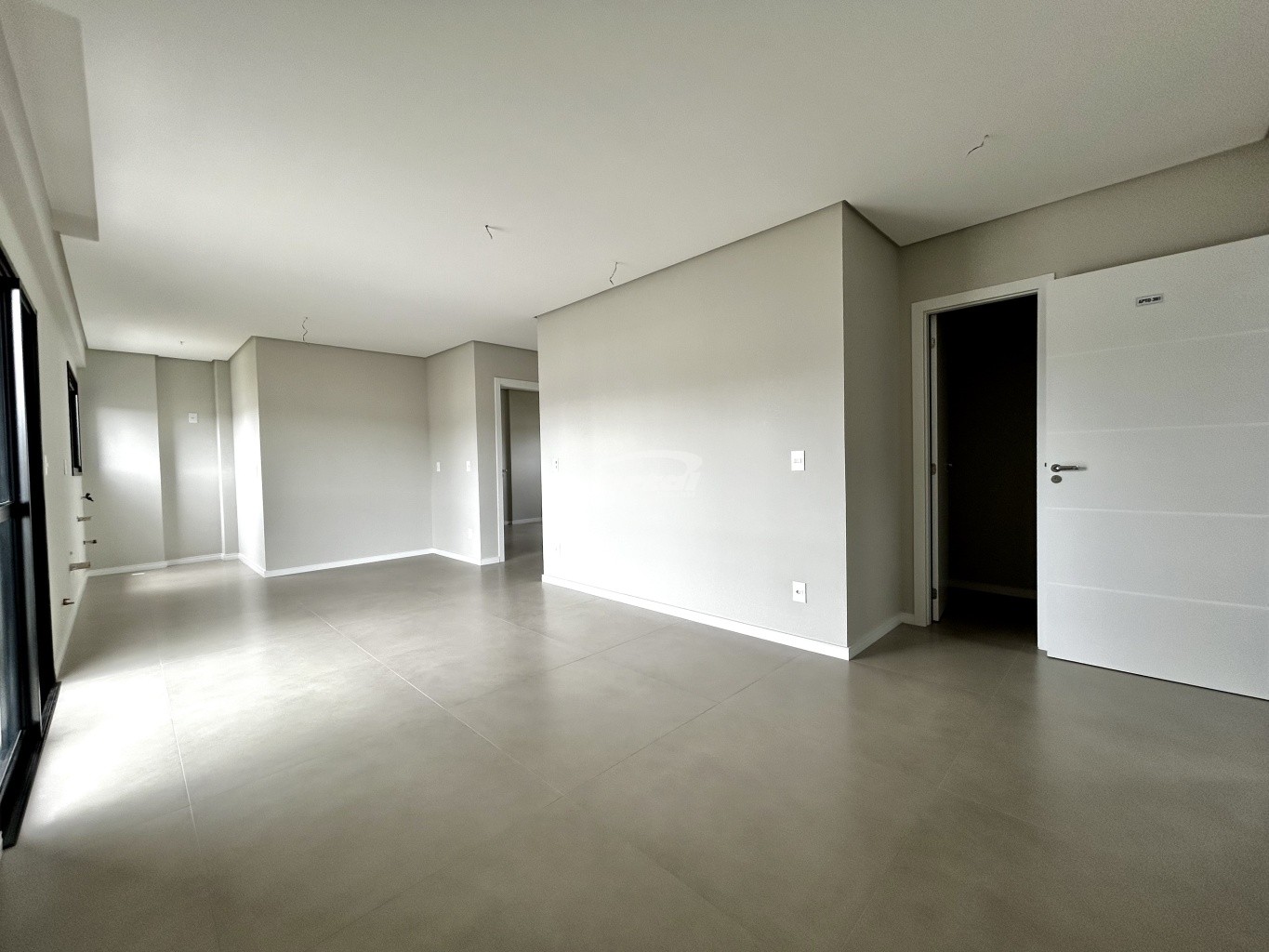 Apartamento para alugar com 2 quartos, 72m² - Foto 5