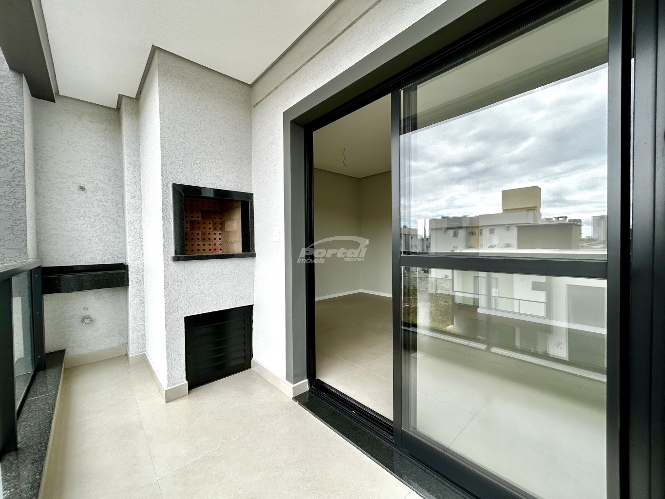 Apartamento para alugar com 2 quartos, 72m² - Foto 7