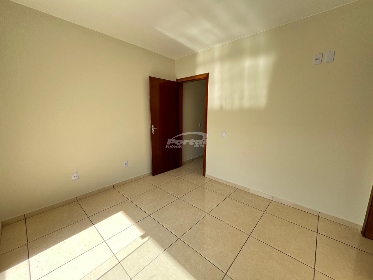 Casa à venda com 2 quartos, 85m² - Foto 18