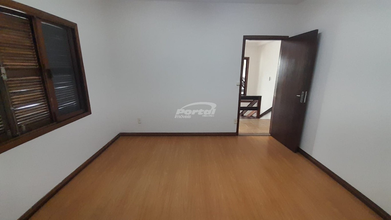 Casa para alugar com 3 quartos, 230m² - Foto 18