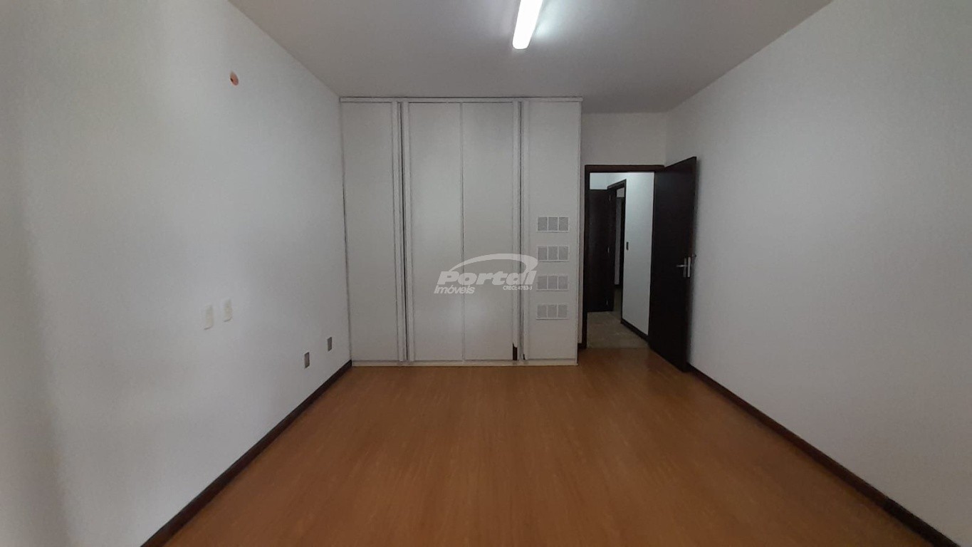 Casa para alugar com 3 quartos, 230m² - Foto 20