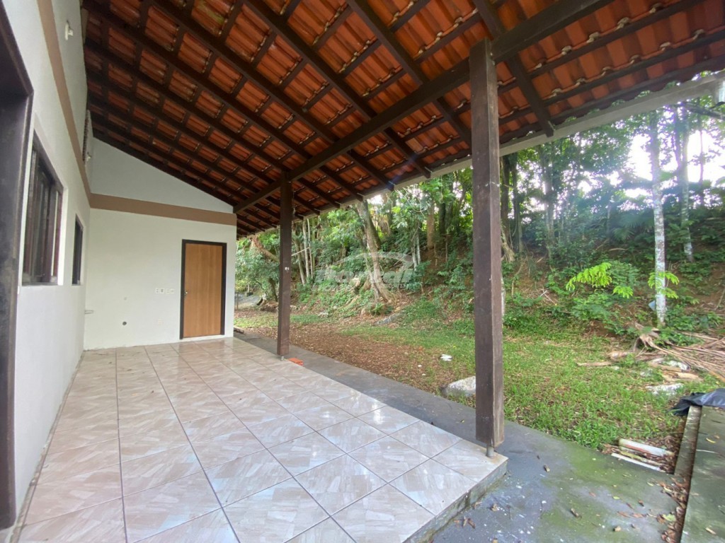 Casa à venda com 3 quartos, 200m² - Foto 21