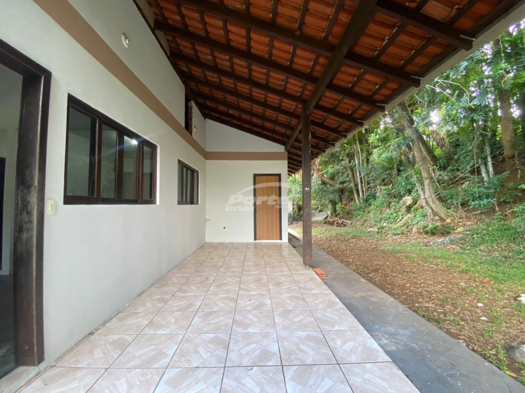 Casa à venda com 3 quartos, 200m² - Foto 18