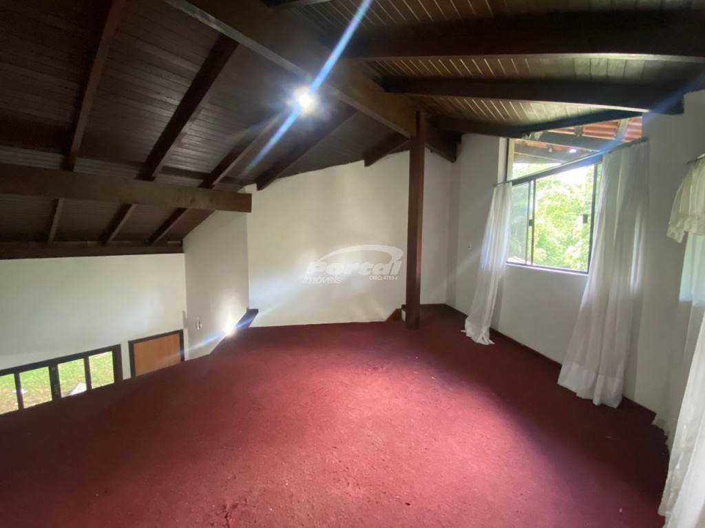 Casa à venda com 3 quartos, 200m² - Foto 16