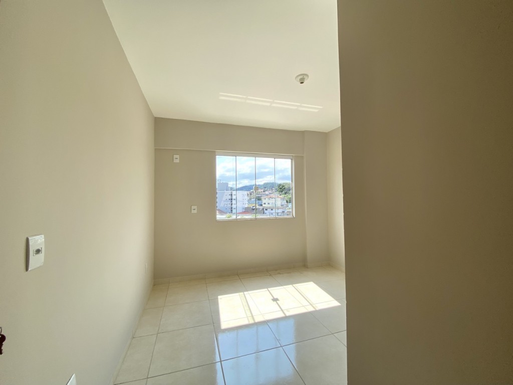 Apartamento para alugar com 2 quartos, 55m² - Foto 7