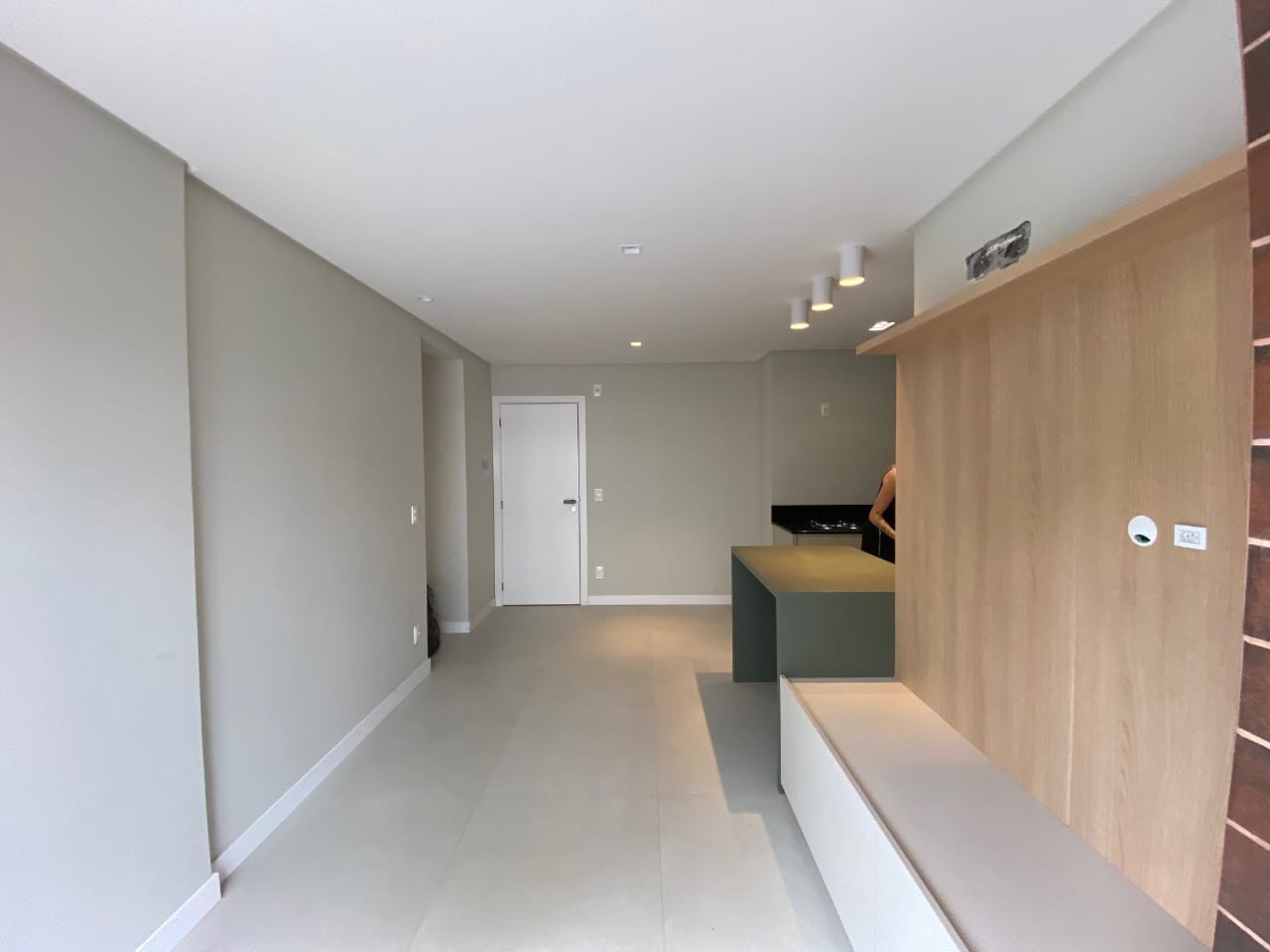 Apartamento à venda com 1 quarto, 45m² - Foto 5