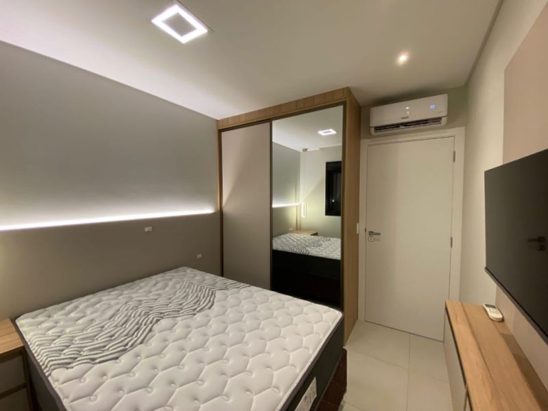 Apartamento à venda com 1 quarto, 45m² - Foto 16