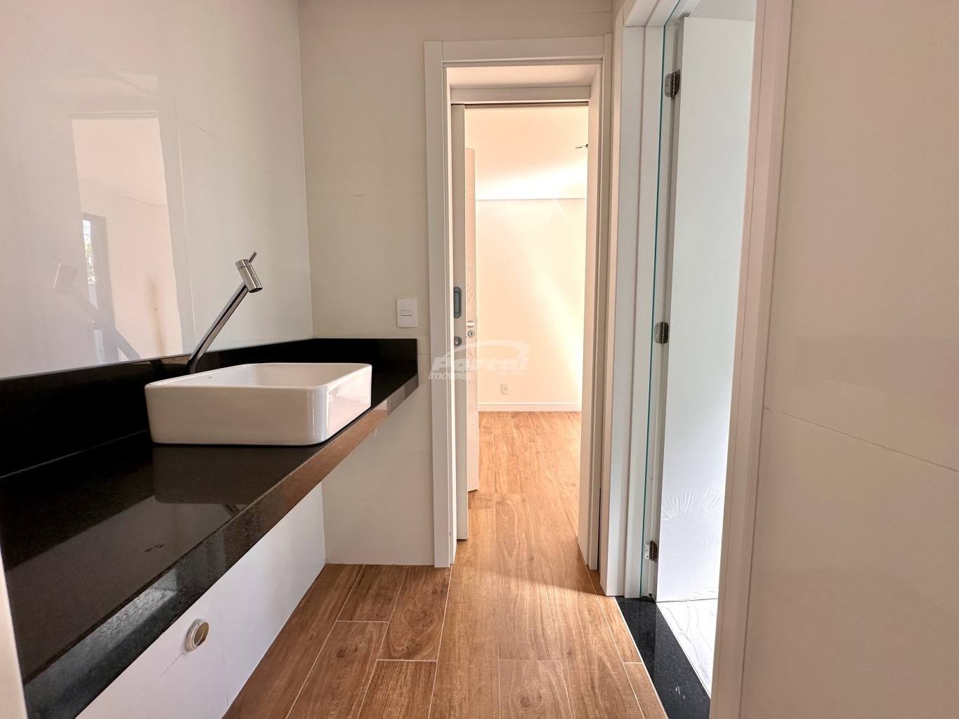 Apartamento à venda com 3 quartos, 81m² - Foto 18