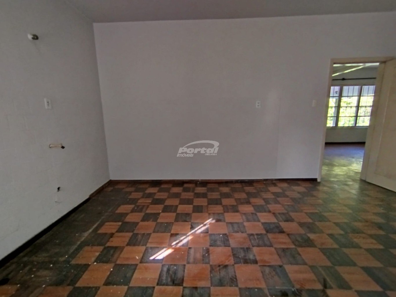 Casa para alugar com 7 quartos, 250m² - Foto 10