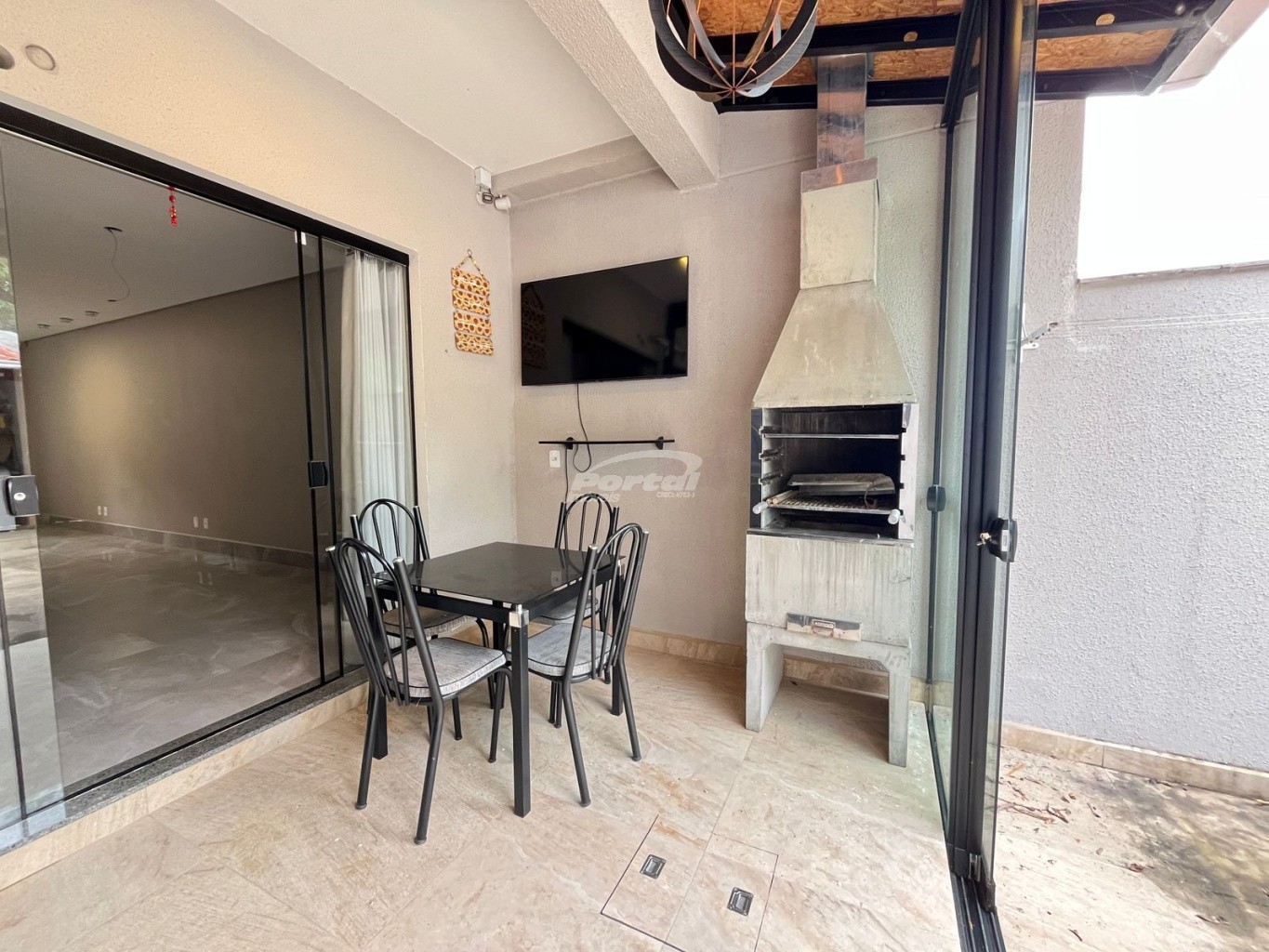 Casa à venda com 2 quartos, 86m² - Foto 19