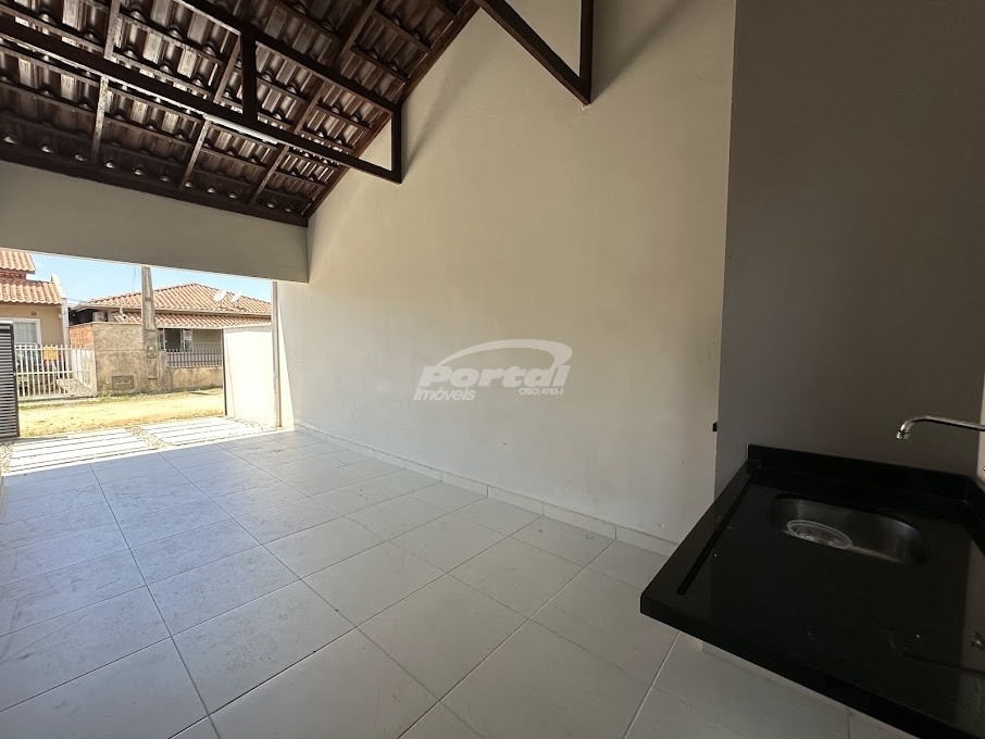 Casa para alugar com 3 quartos, 90m² - Foto 3