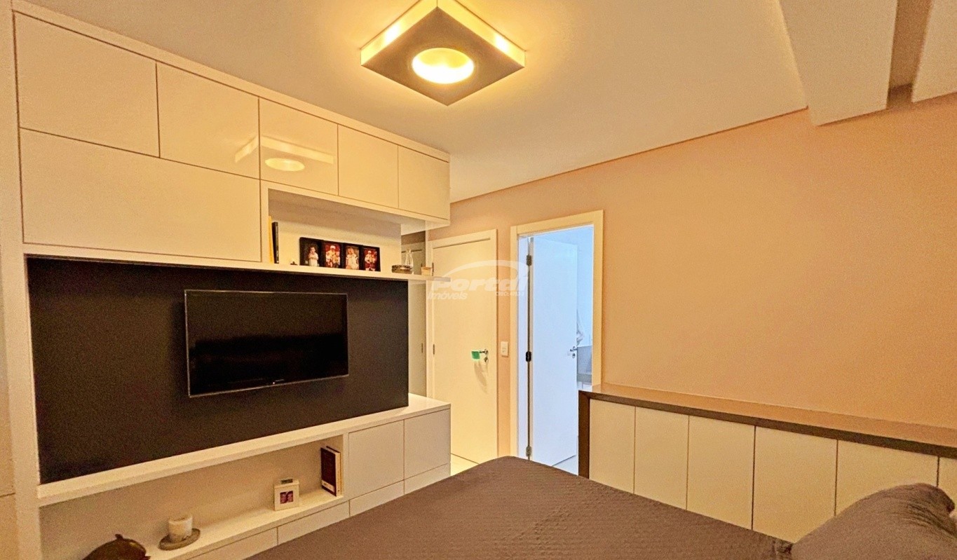 Apartamento para alugar com 3 quartos, 140m² - Foto 16