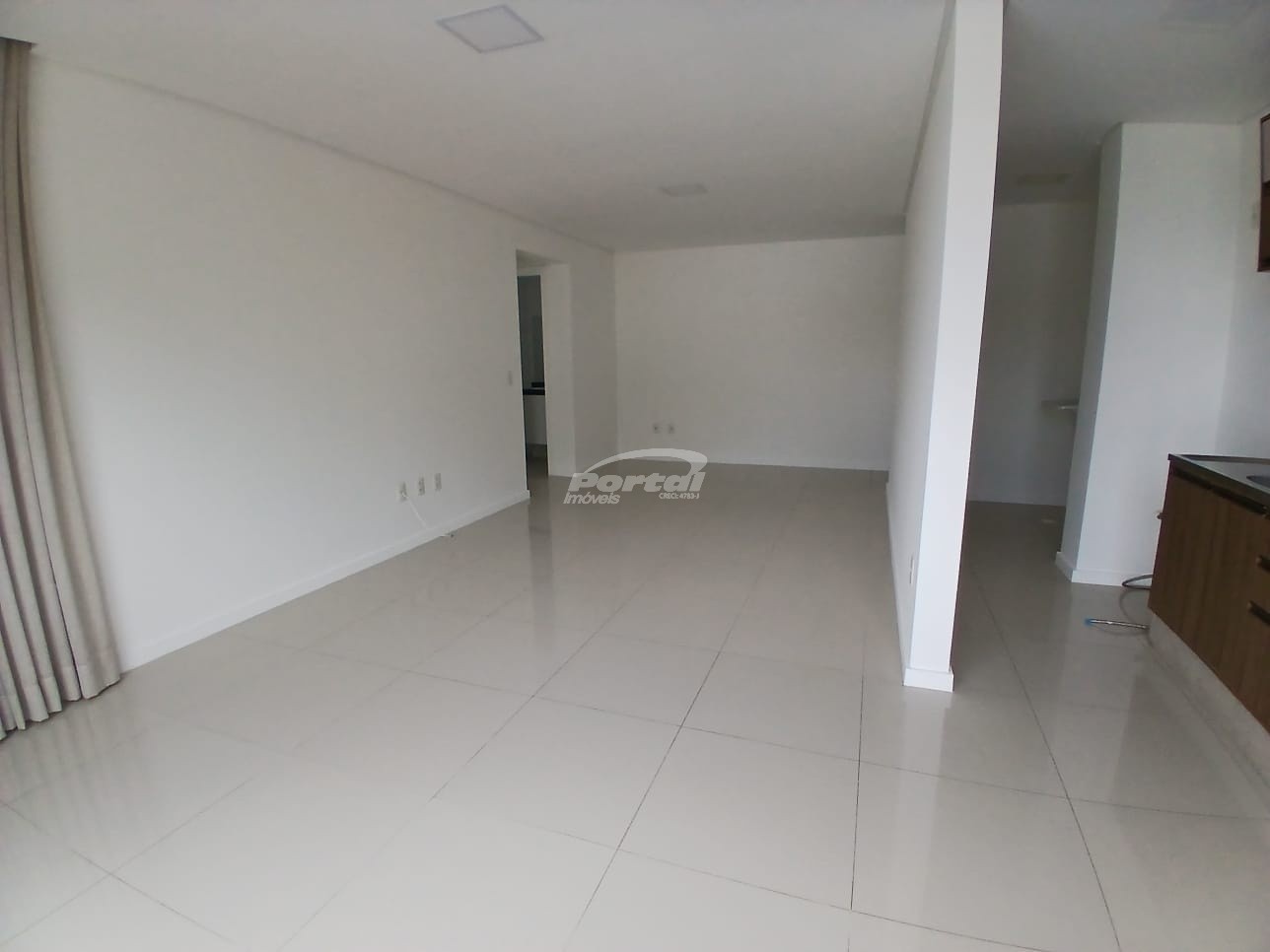 Apartamento para alugar com 2 quartos, 80m² - Foto 11