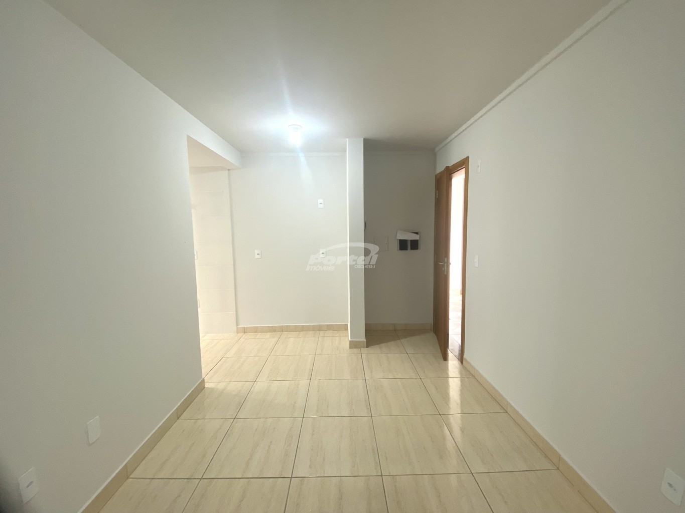 Apartamento para alugar com 2 quartos, 64m² - Foto 8