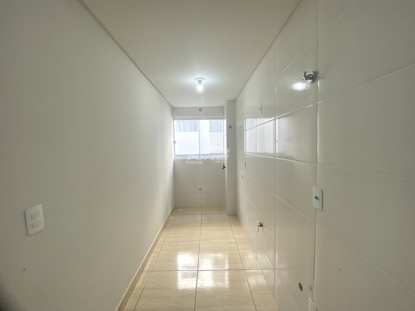 Apartamento para alugar com 2 quartos, 64m² - Foto 10